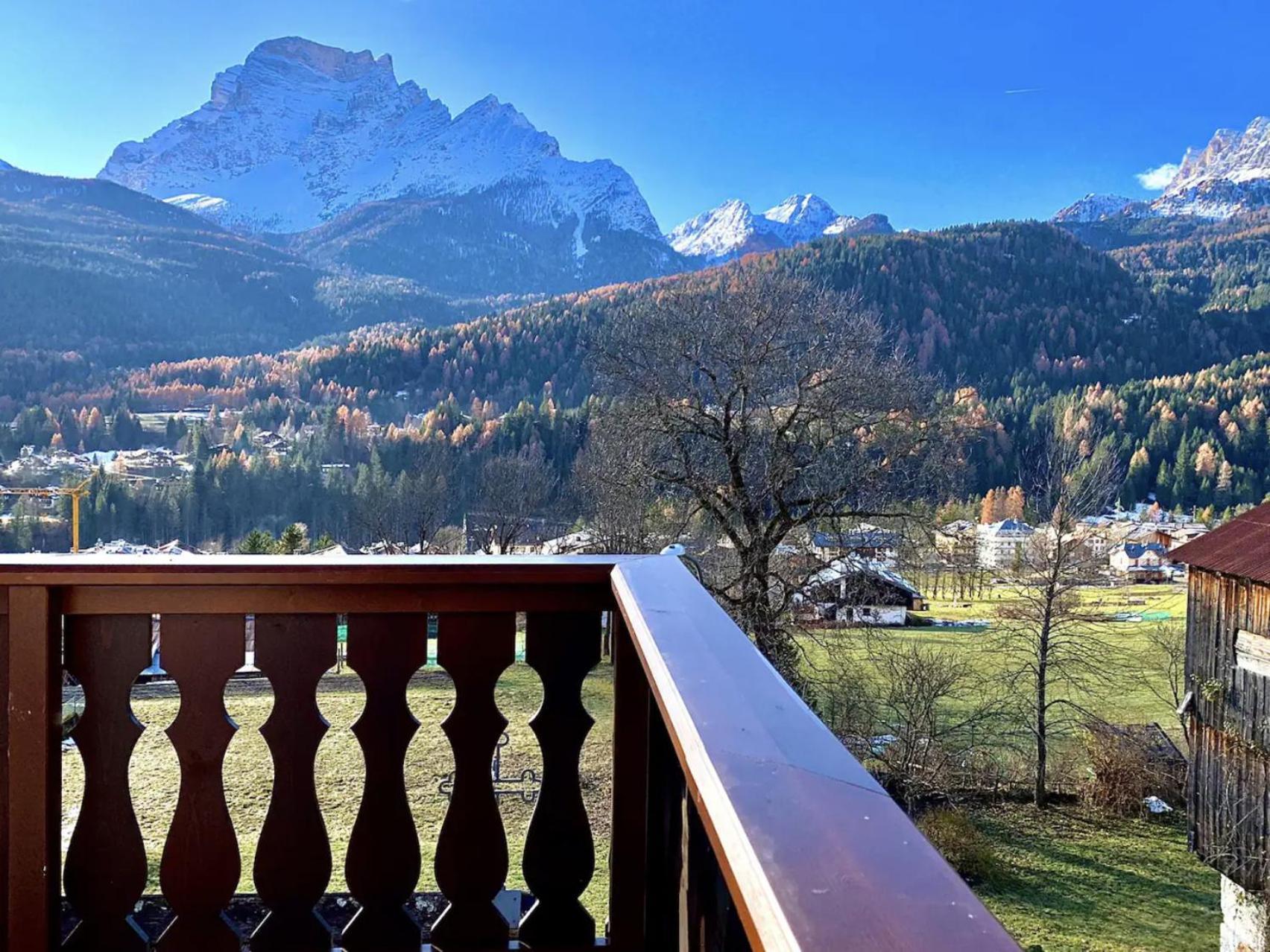 Appartamento Ampezzano Con Ampia Balconata San Vito di Cadore Ngoại thất bức ảnh